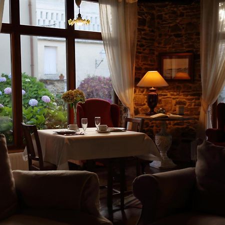 카스트로폴 Casa Peleyon B&B 외부 사진