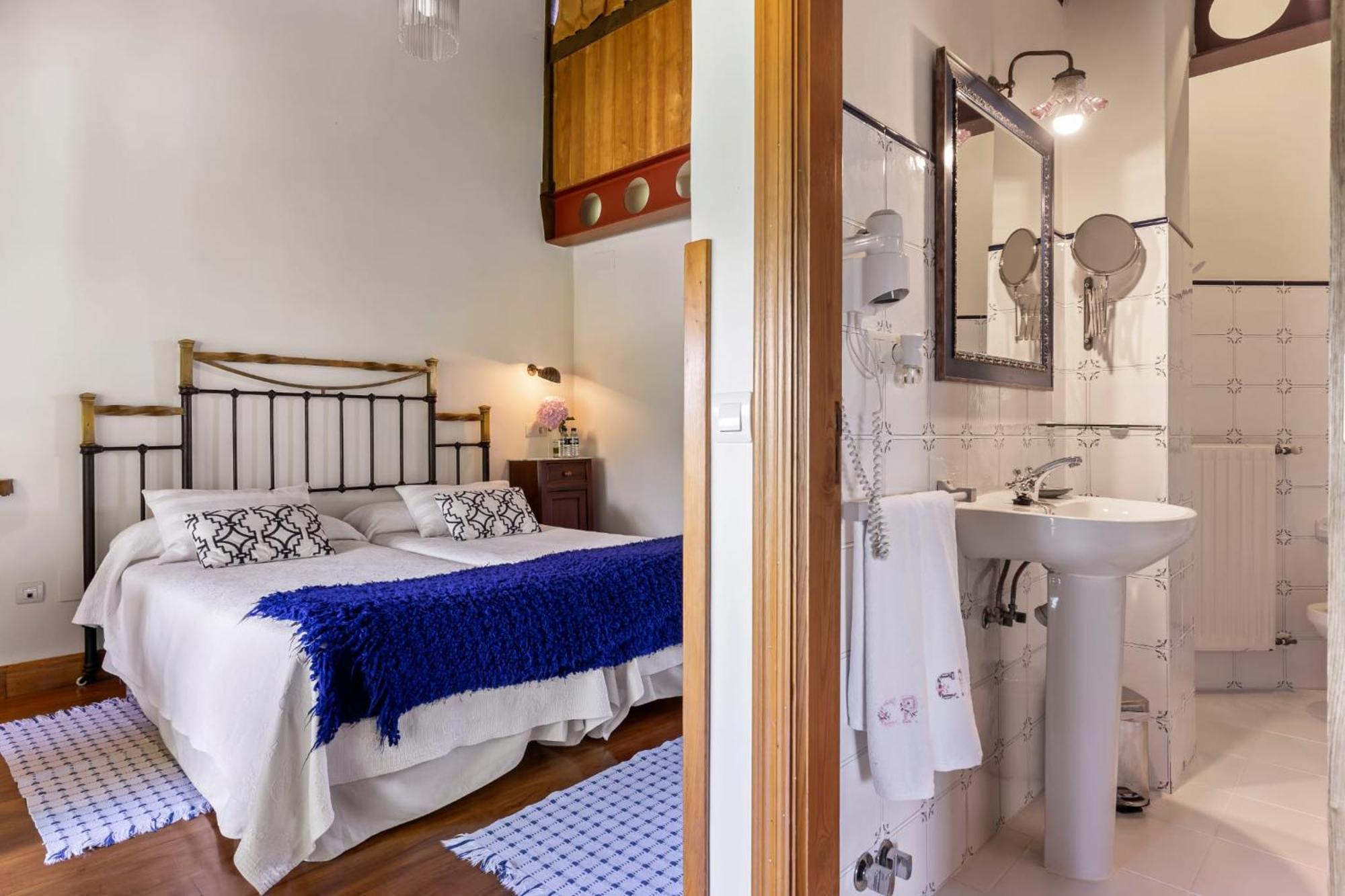 카스트로폴 Casa Peleyon B&B 외부 사진