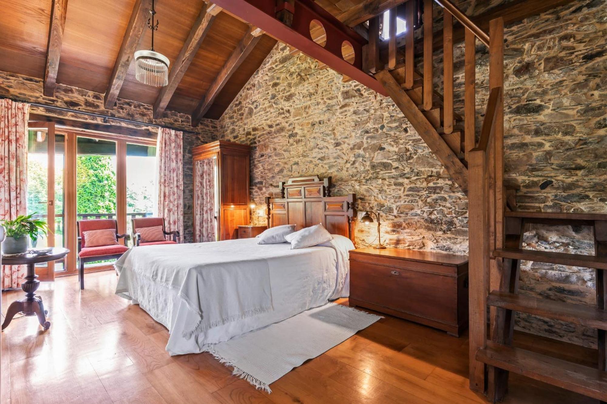 카스트로폴 Casa Peleyon B&B 외부 사진