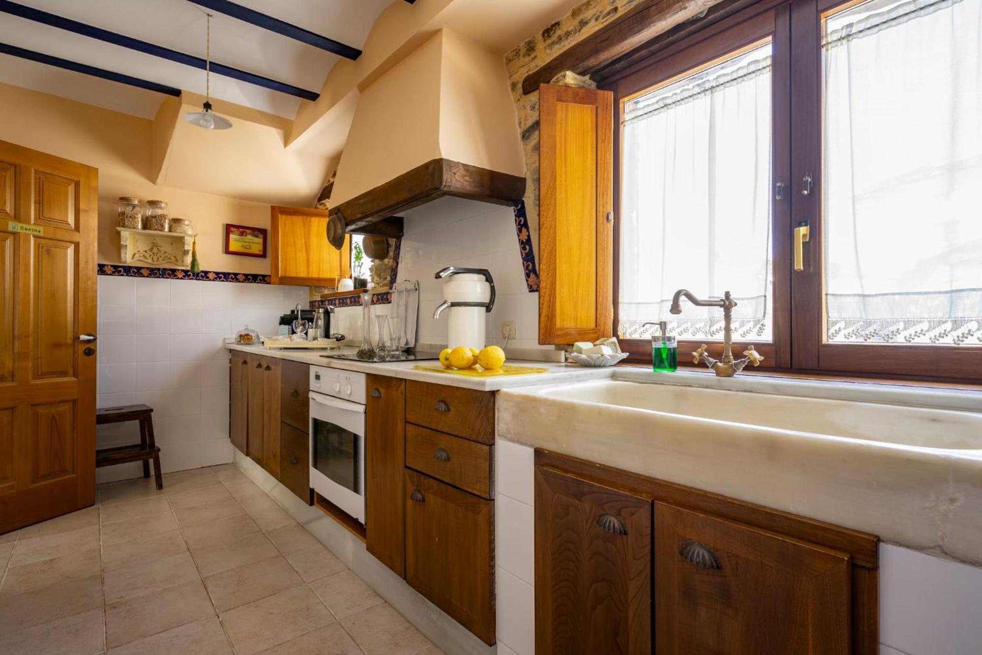 카스트로폴 Casa Peleyon B&B 외부 사진