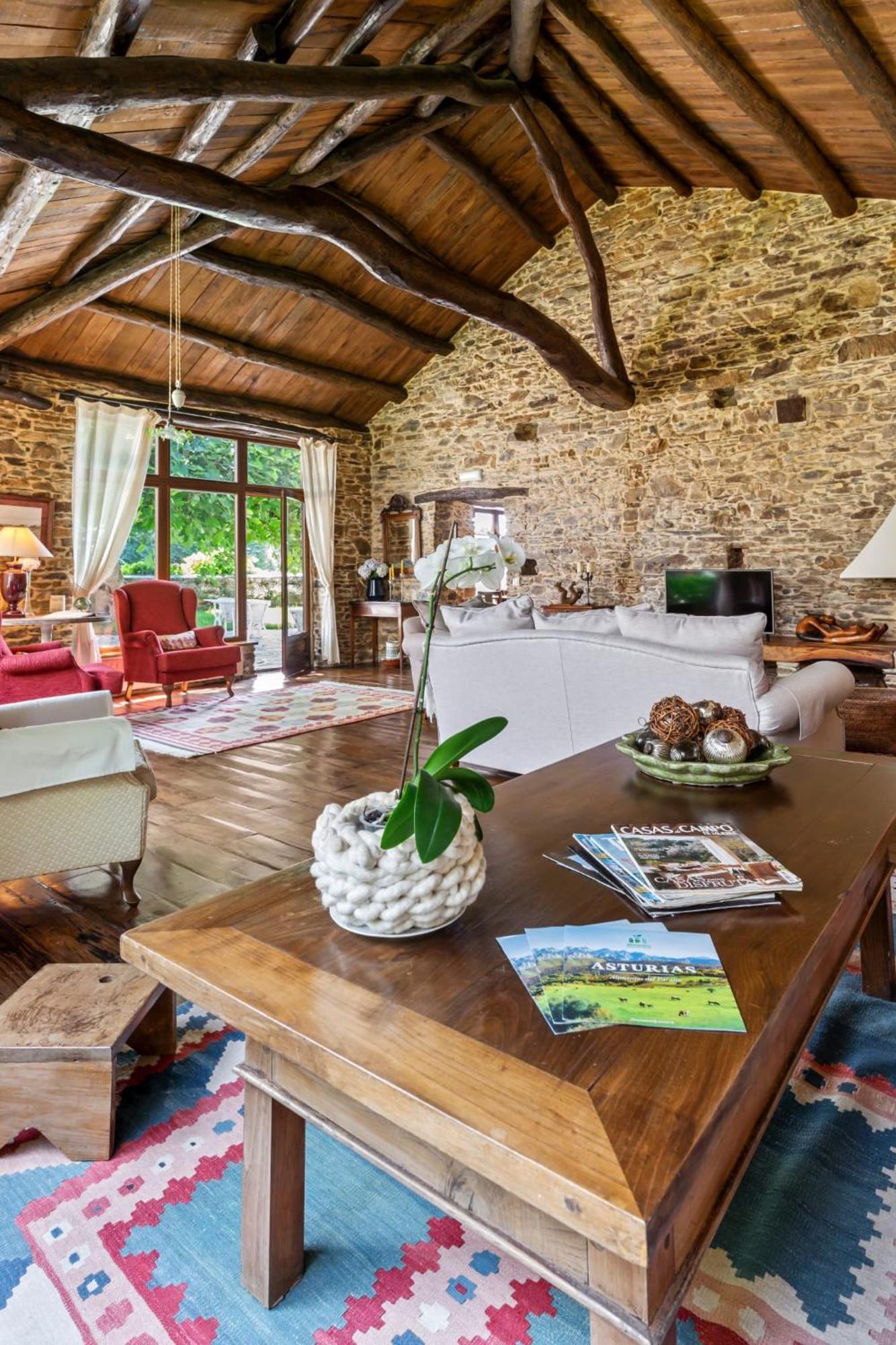 카스트로폴 Casa Peleyon B&B 외부 사진