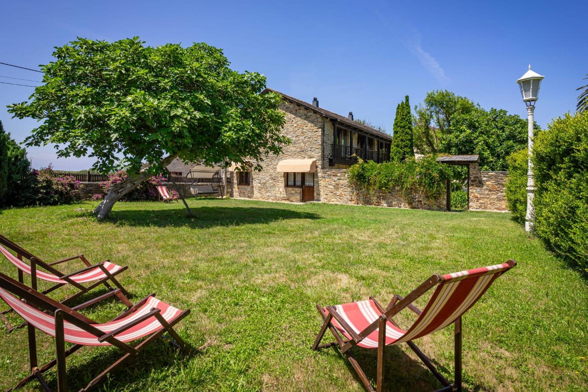 카스트로폴 Casa Peleyon B&B 외부 사진