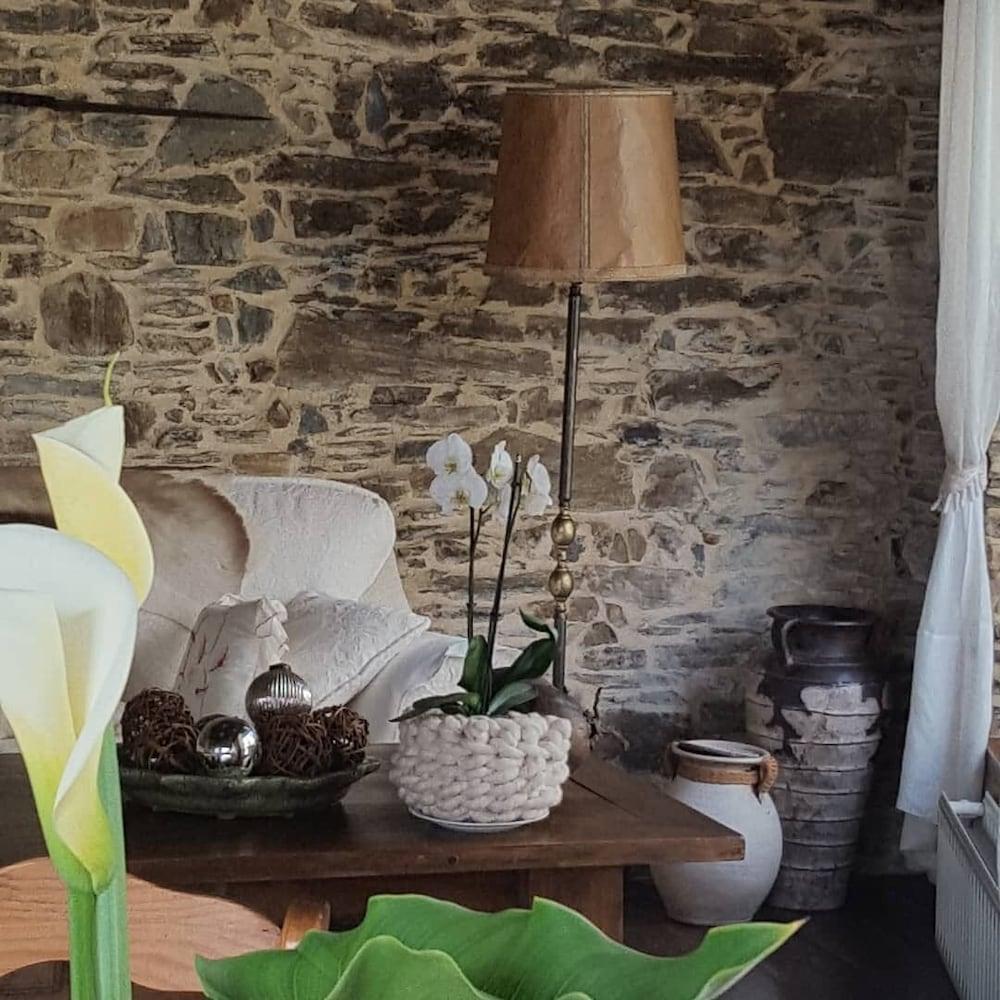 카스트로폴 Casa Peleyon B&B 외부 사진