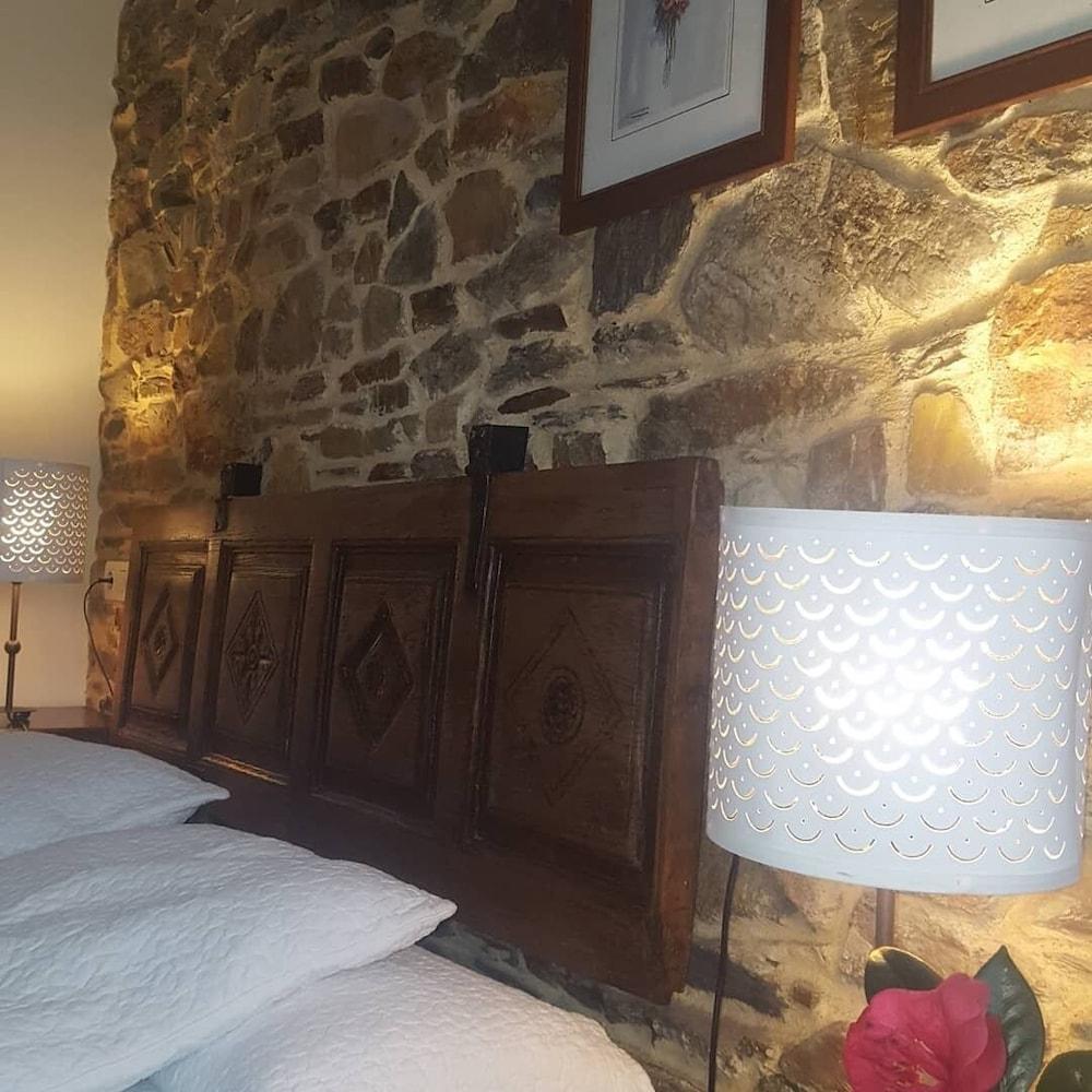 카스트로폴 Casa Peleyon B&B 외부 사진